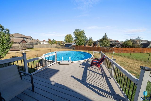 104 Tiger St Street, Harrisburg, SD 57032