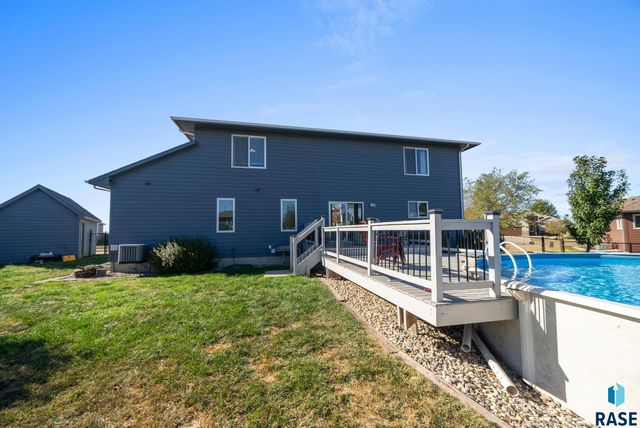 104 Tiger St Street, Harrisburg, SD 57032