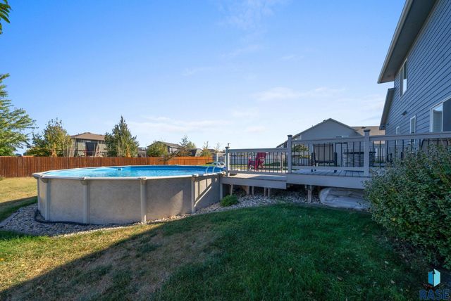 104 Tiger St Street, Harrisburg, SD 57032