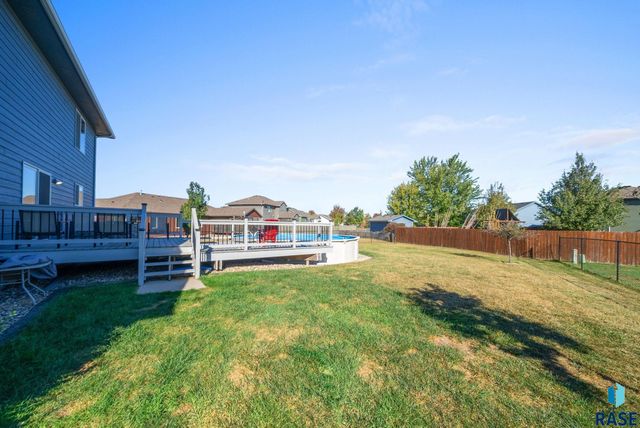 104 Tiger St Street, Harrisburg, SD 57032