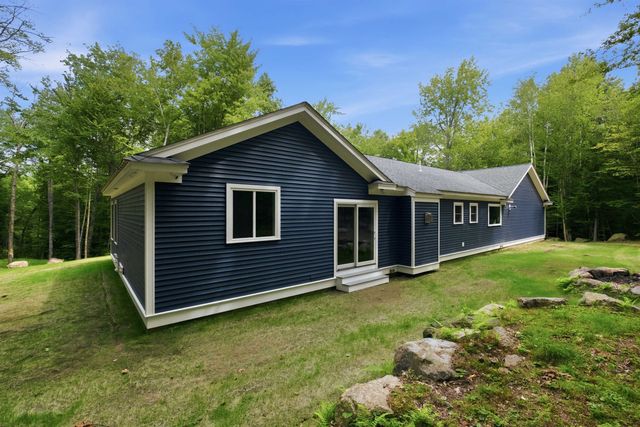 73 Forest Pond Road, New Hampton, NH 03256