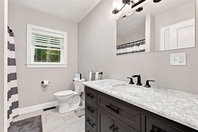 73 Forest Pond Road, New Hampton, NH 03256