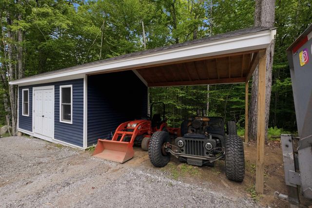 73 Forest Pond Road, New Hampton, NH 03256