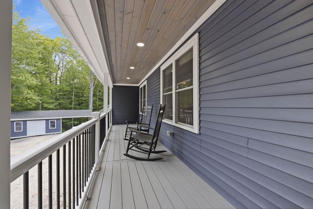 73 Forest Pond Road, New Hampton, NH 03256