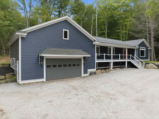 73 Forest Pond Road, New Hampton, NH 03256