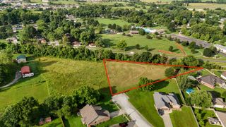 83 Holly Ridge Road, Willard, MO 65781