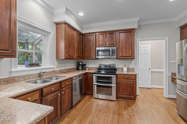 102 Clubstone Lane, Cary, NC 27518