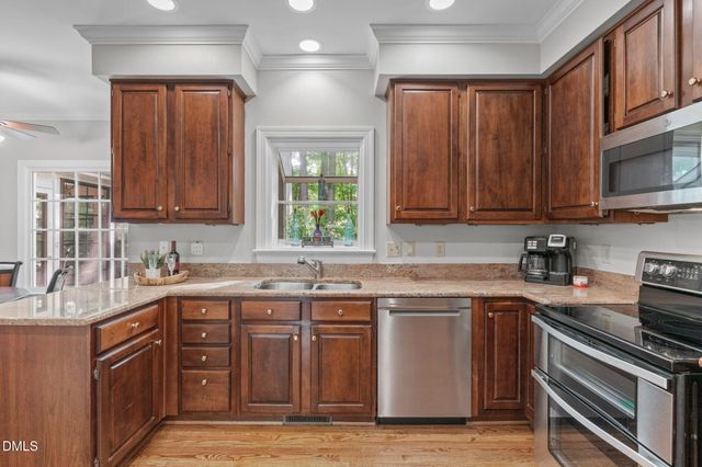 102 Clubstone Lane, Cary, NC 27518