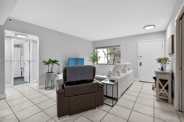 8540 SW 133rd Ave Rd 112, Miami, FL 33183