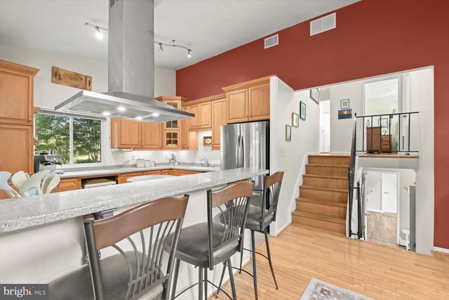 9233 SPRING VALLEY RD, Ellicott City, MD 21043