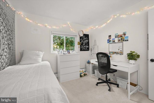 9233 SPRING VALLEY RD, Ellicott City, MD 21043