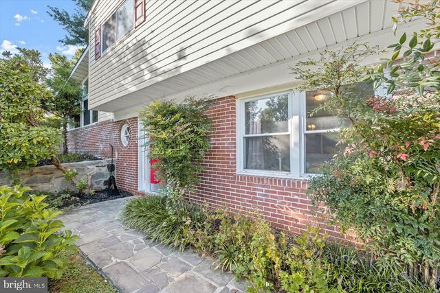 9233 SPRING VALLEY RD, Ellicott City, MD 21043