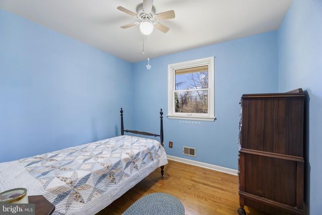 2019 VALLEY RD, Annapolis, MD 21401