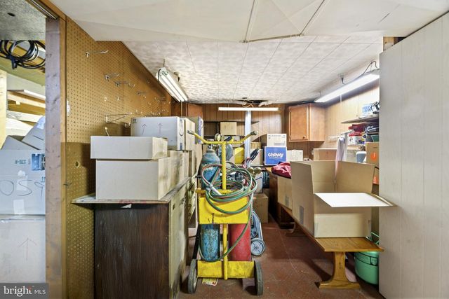 2019 VALLEY RD, Annapolis, MD 21401