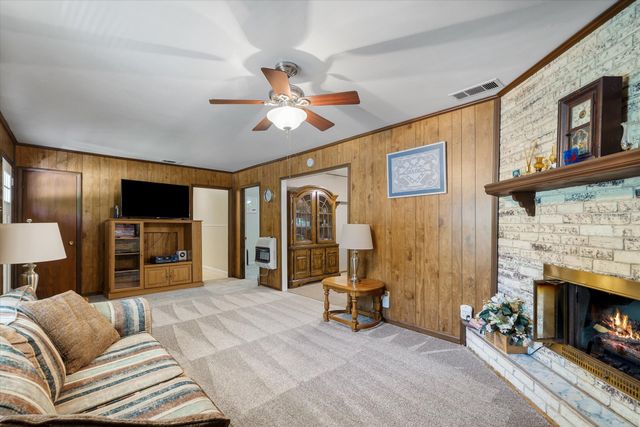 1207 Lakeside Drive, Grand Saline, TX 75140