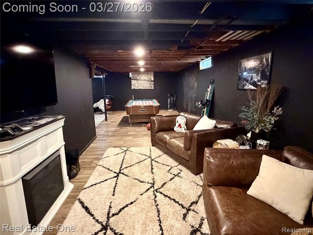 6688 Madison Street, Taylor, MI 48180