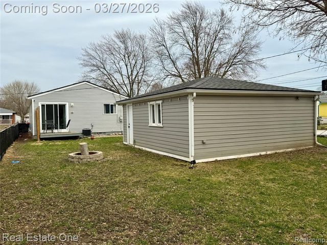6688 Madison Street, Taylor, MI 48180