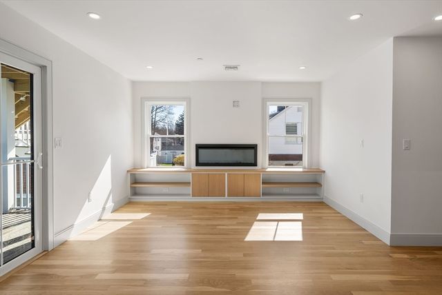 6-8 South 2, Stoneham, MA 02180