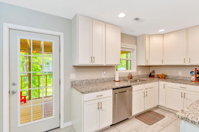 3616 Thrushwood Drive, Chattanooga, TN 37415