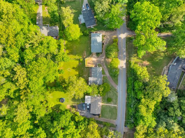3616 Thrushwood Drive, Chattanooga, TN 37415