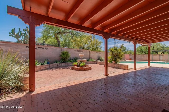 2720 N Avenida Empalme, Tucson, AZ 85715
