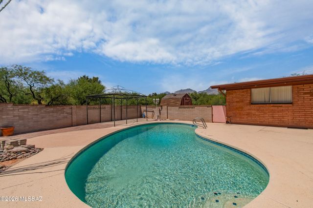 2720 N Avenida Empalme, Tucson, AZ 85715