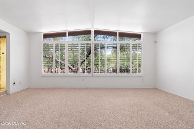 2720 N Avenida Empalme, Tucson, AZ 85715