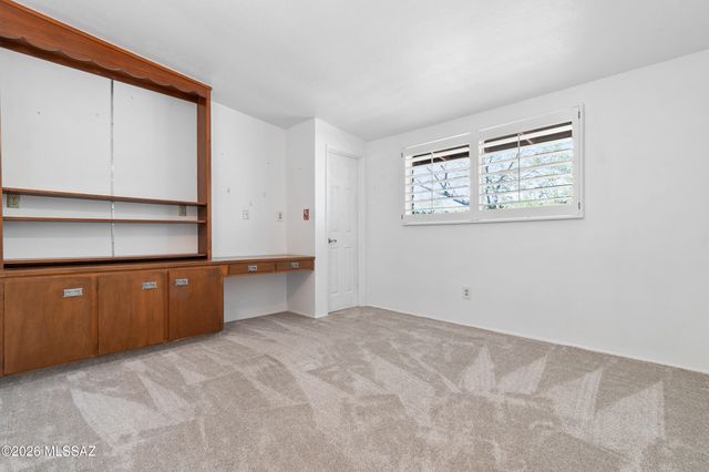 2720 N Avenida Empalme, Tucson, AZ 85715