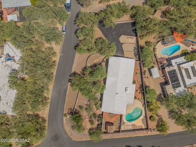 2720 N Avenida Empalme, Tucson, AZ 85715