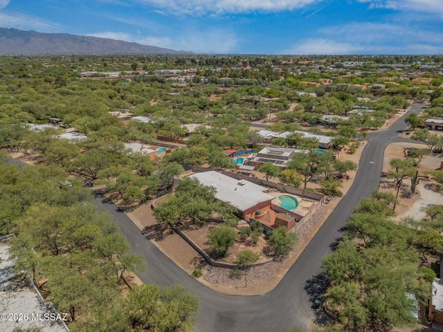 2720 N Avenida Empalme, Tucson, AZ 85715