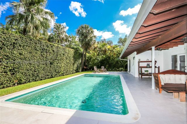 19 W Sunrise Ave, Coral Gables, FL 33133