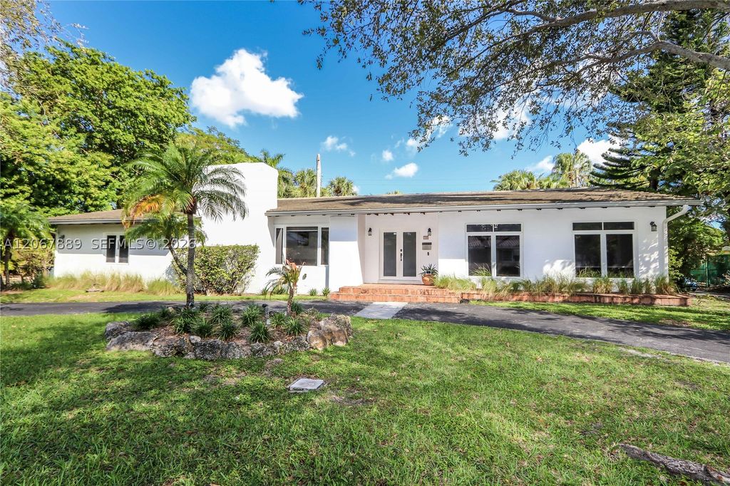 19 W Sunrise Ave, Coral Gables, FL 33133