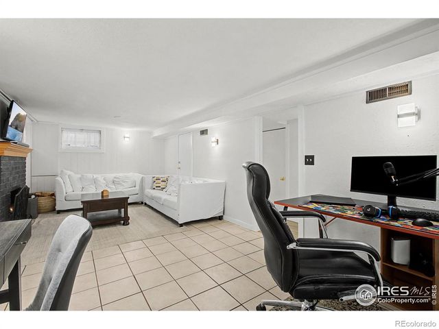 422 E Pitkin Street, Fort Collins, CO 80524