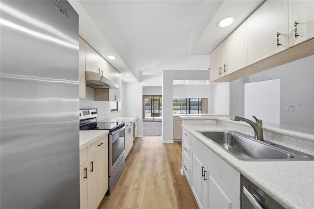 1831 E DEL WEBB BOULEVARD, Sun City Center, FL 33573