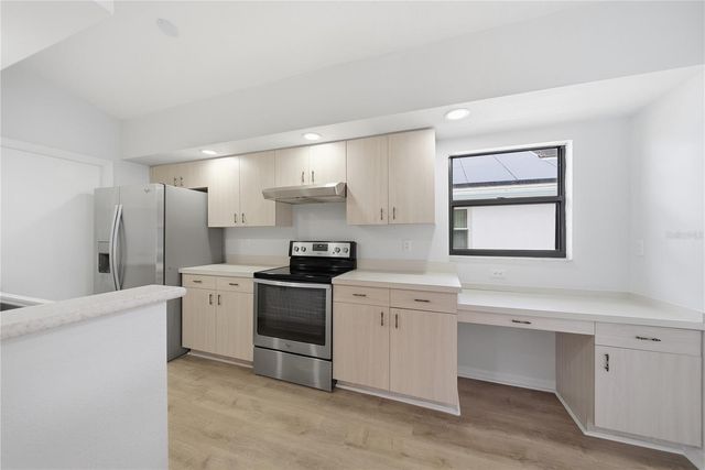 1831 E DEL WEBB BOULEVARD, Sun City Center, FL 33573