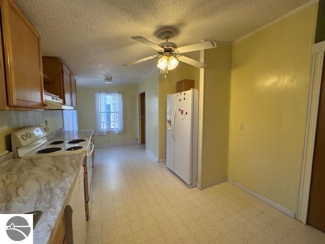 10242 N 7 Mile Road, Lake City, MI 49651