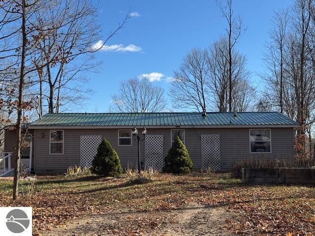 10242 N 7 Mile Road, Lake City, MI 49651