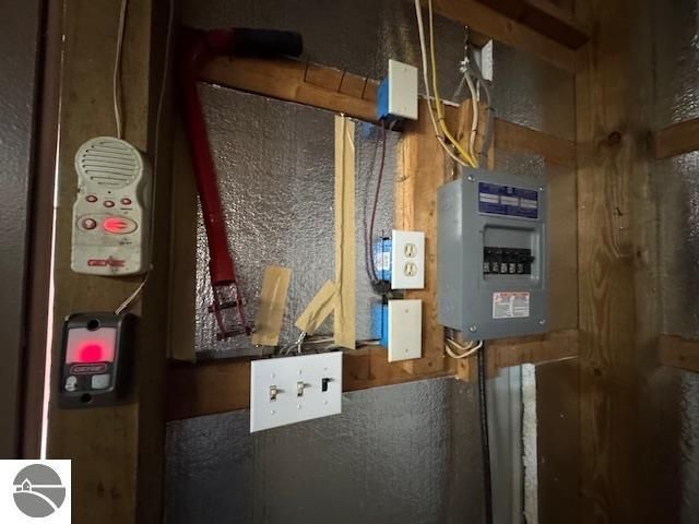 10242 N 7 Mile Road, Lake City, MI 49651