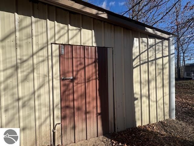 10242 N 7 Mile Road, Lake City, MI 49651