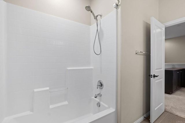 15968 Parkview Loop, San Diego, CA 92127