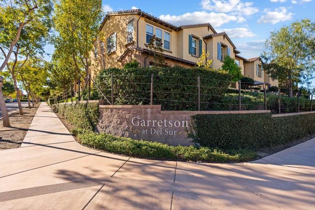 15968 Parkview Loop, San Diego, CA 92127