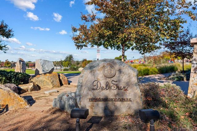 15968 Parkview Loop, San Diego, CA 92127