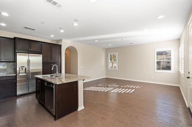 15968 Parkview Loop, San Diego, CA 92127