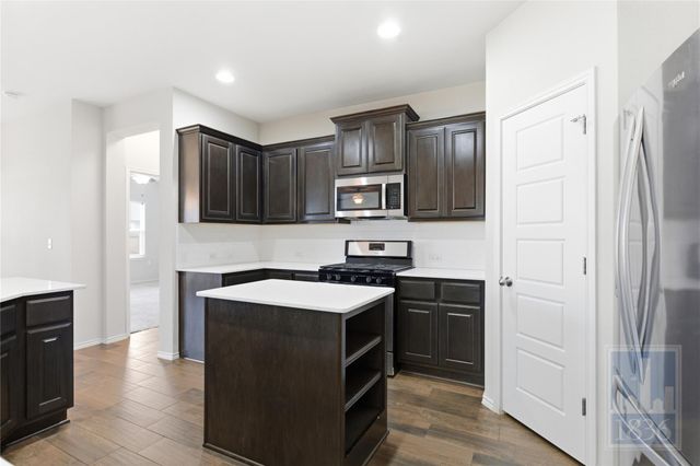 7800 Vista Mejor DR, Austin, TX 78744