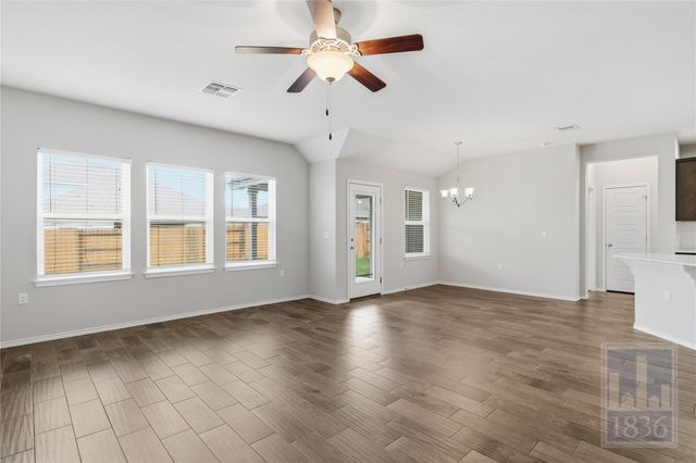 7800 Vista Mejor DR, Austin, TX 78744