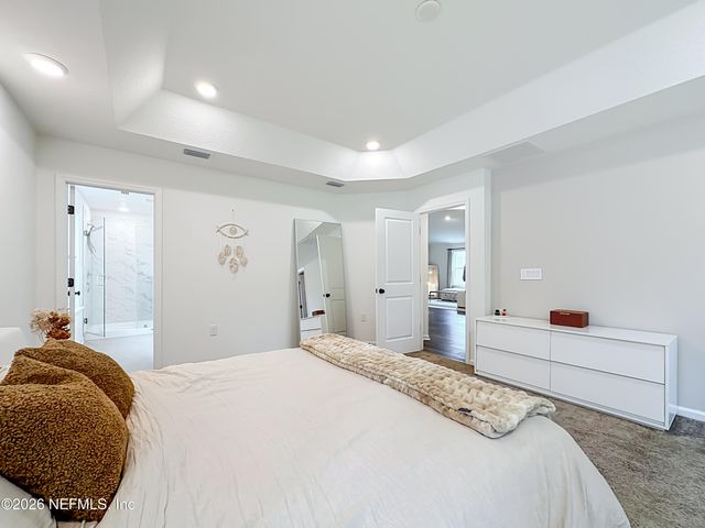 826 FLACH Drive, Jacksonville, FL 32259