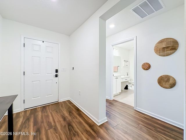 826 FLACH Drive, Jacksonville, FL 32259