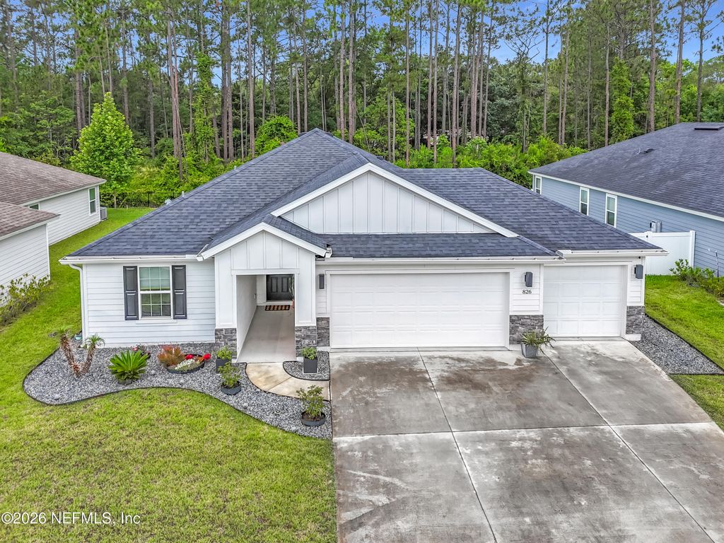 826 FLACH Drive, Jacksonville, FL 32259
