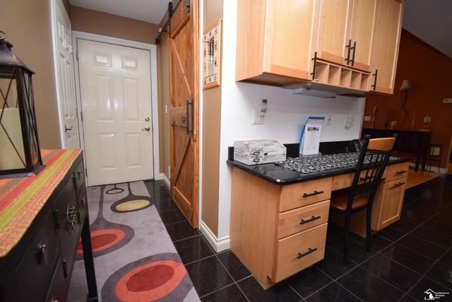 24160 Fairview Drive, New Boston, MI 48164