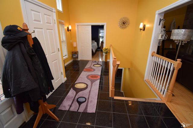 24160 Fairview Drive, New Boston, MI 48164